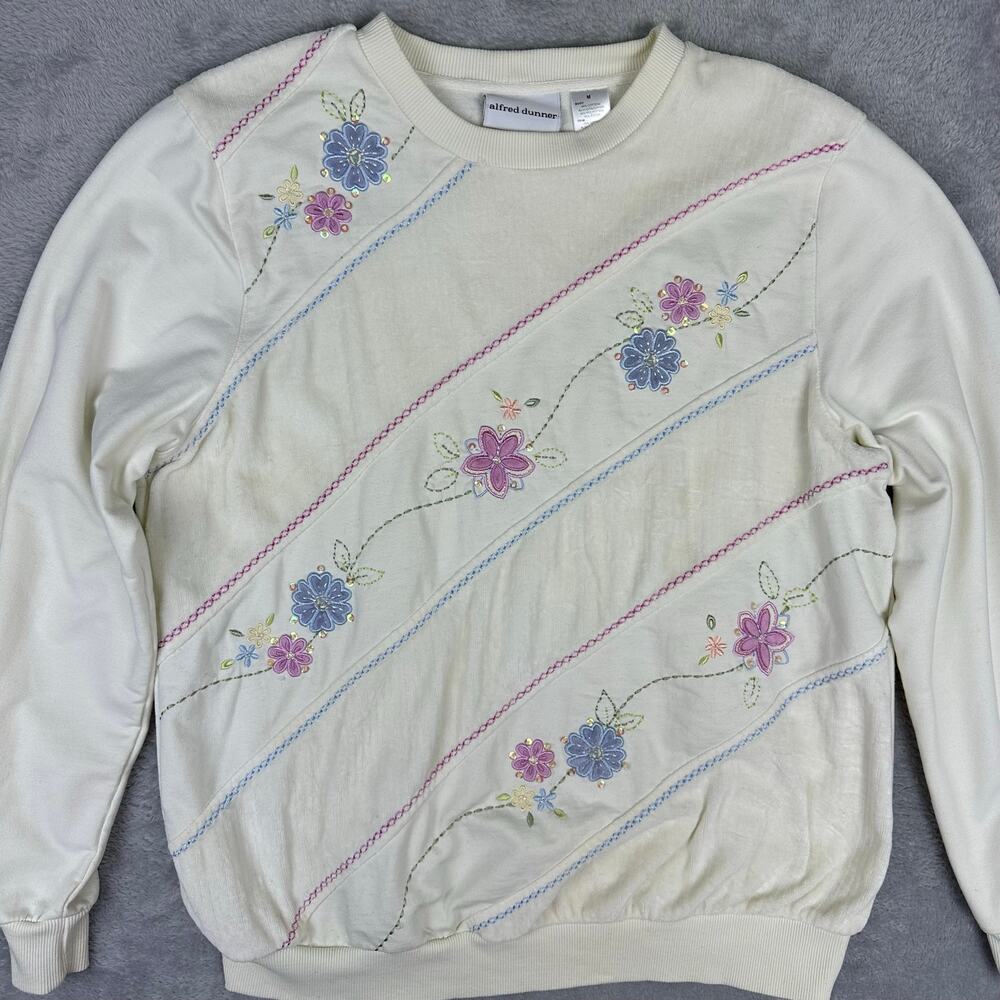 Vintage Alfred Dunner Embroidered Sequin Floral Velvet Cream Sweatshirt Granny M